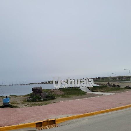 Alojamiento Raquel Y Hector أوشويا المظهر الخارجي الصورة