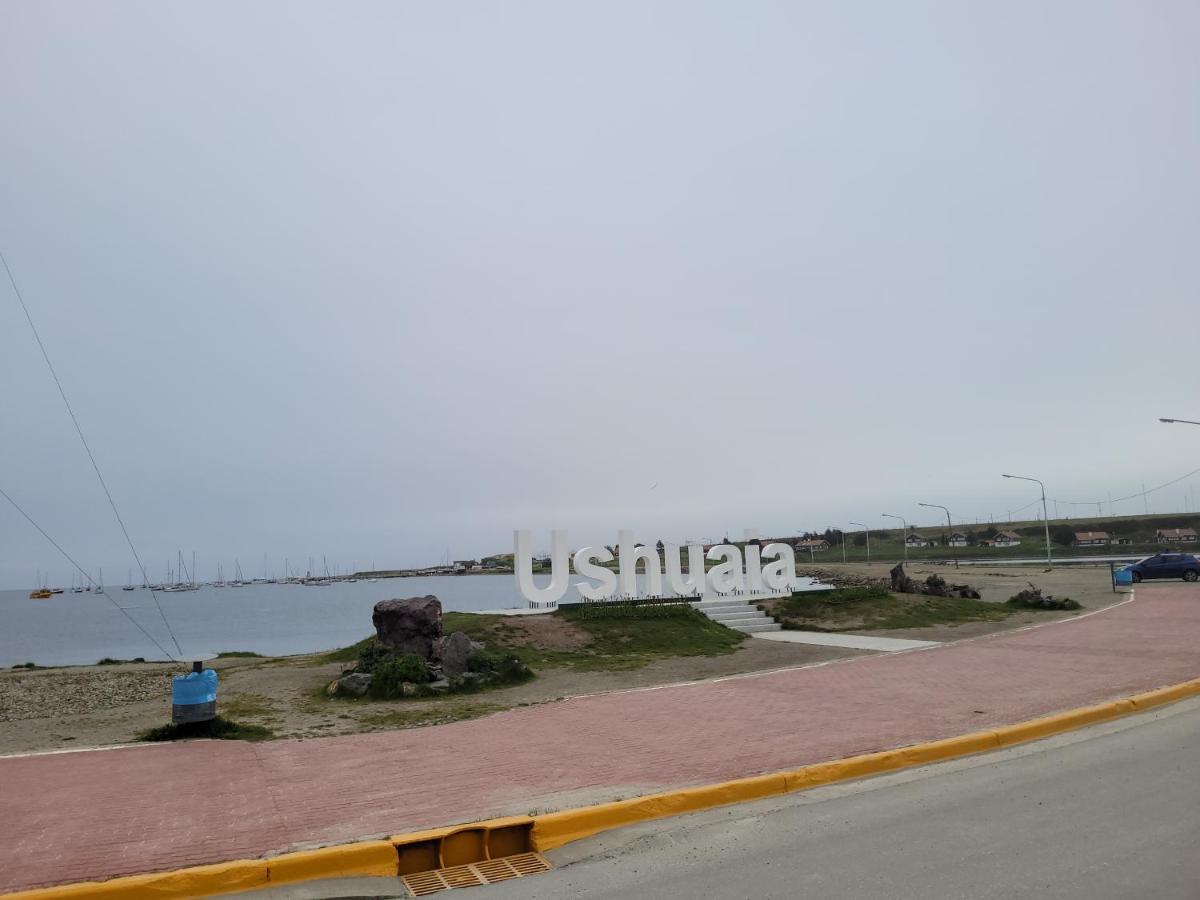 Alojamiento Raquel Y Hector أوشويا المظهر الخارجي الصورة